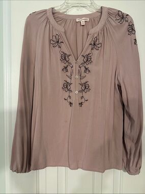 Mauve Embroidered V-Neck Blouse